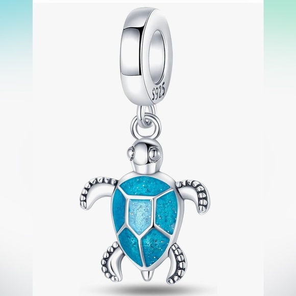 Sea turtle charm in sterling silver fits all your pandoras - Picture 1 of 3